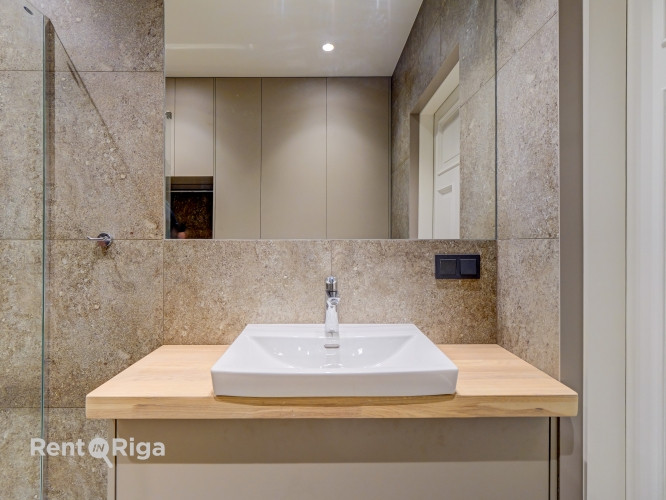Elegants 3 istabu dzīvoklis Rīgas klusajā centrā  Klusā centra sirdī  tikai dažu soļu Rīga - foto 8