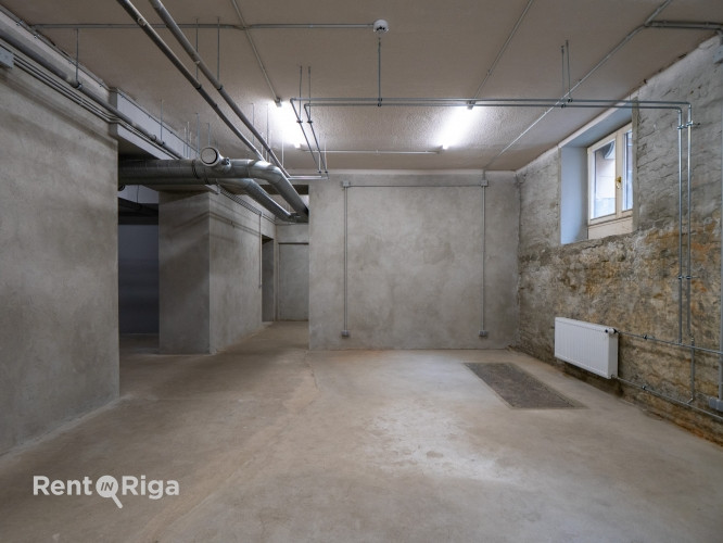 Viena no visskaistākajām ēkām Baltijā.  Ēka ietilpst Ģilžu kompleksā.  Lielās ģildes Rīga - foto 4
