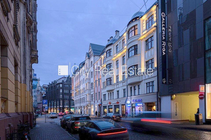 Pagalma ēka, renovēta māja, slēgts pagalms, ieeja no ielas un pagalma, ir lifts, kāpņu telpa Rīga - foto 18