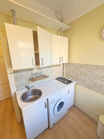 Pagalma māja, renovēta māja, slēgts pagalms, ieeja no ielas, kāpņu telpa pēc kosmētiskā Rīga - foto 8
