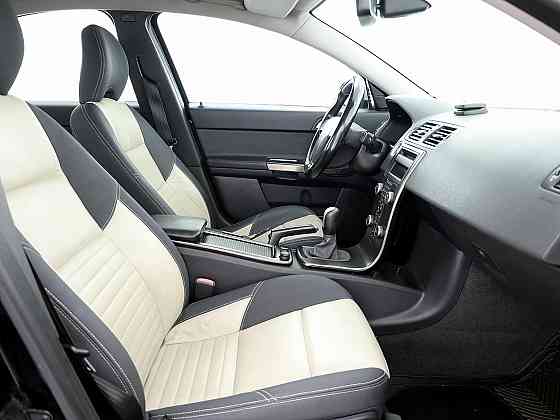 Volvo S40 R-Design Facelift 2.0 D4 100kW Tallina
