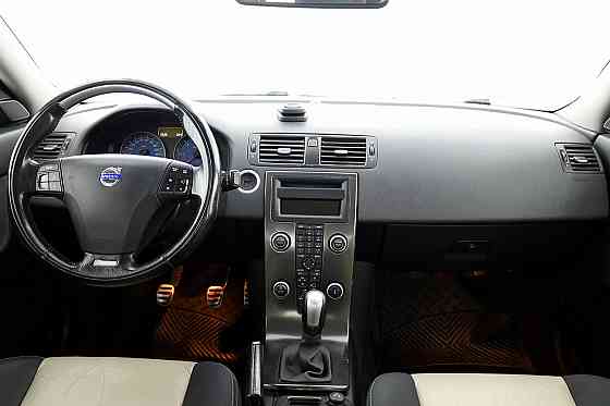 Volvo S40 R-Design Facelift 2.0 D4 100kW Tallina