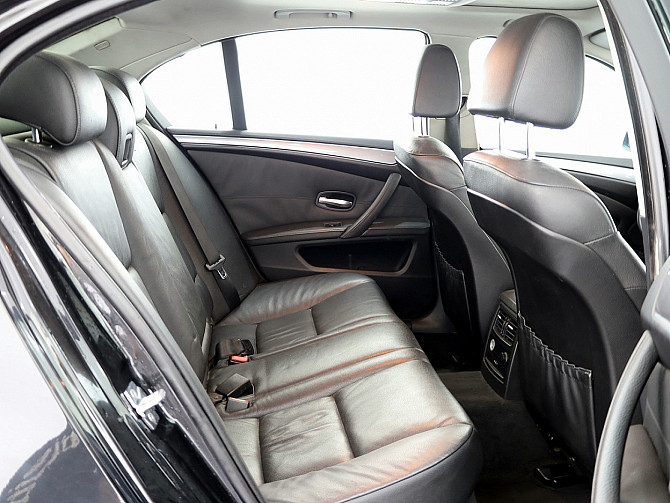 BMW 525 Executive Facelift ATM 2.5 140kW Tallina - foto 7