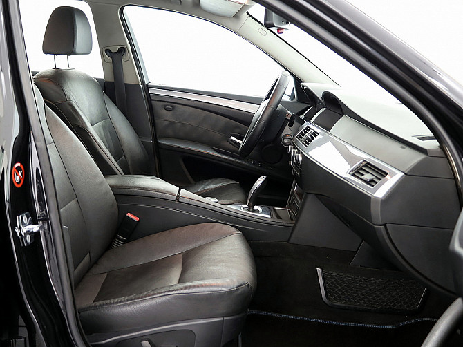 BMW 525 Executive Facelift ATM 2.5 140kW Tallina - foto 6