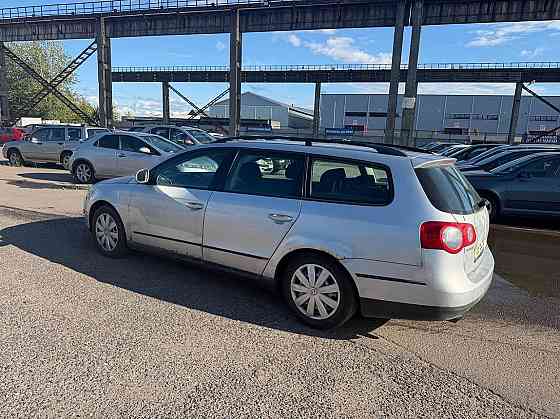 Volkswagen Passat Comfortline 1.6 75kW Tallina