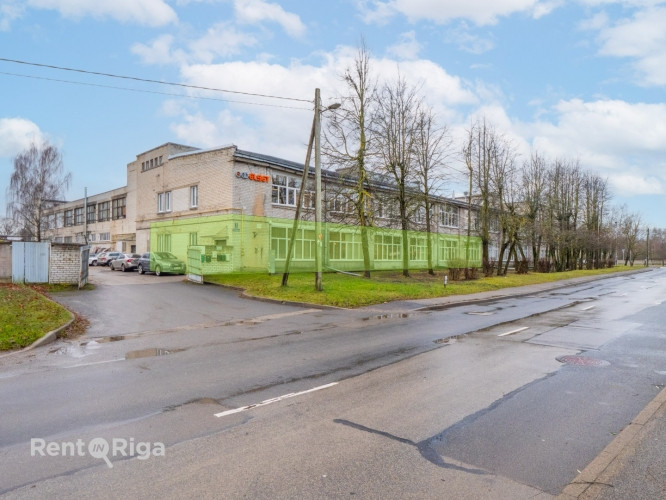 Telpas Dienvidu tila rajonā.  Telpas iespējams piemērot sporta un veselības aktivitātēm, kā Rīga - foto 1