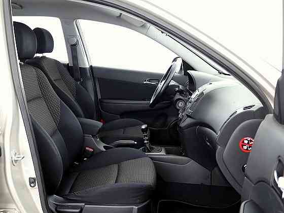 Hyundai i30 Elegance 1.6 90kW Tallina