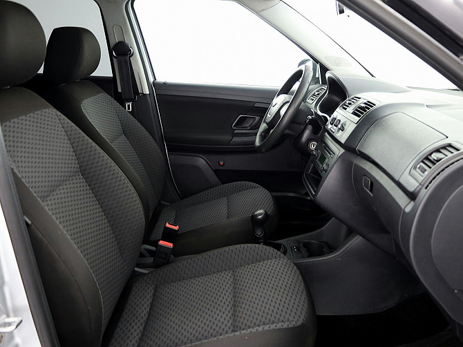 Skoda Fabia Comfortline Facelift 1.6 TDI 55kW Tallina - foto 6