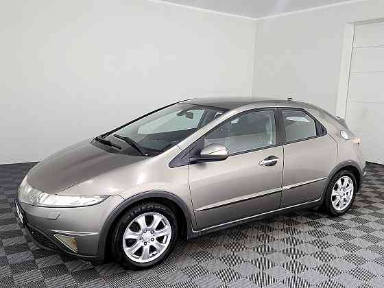Honda Civic Elegance 1.8 103kW Таллин