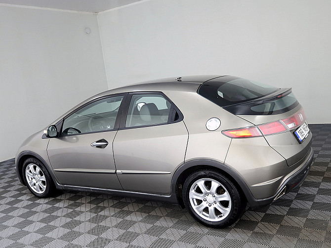 Honda Civic Elegance 1.8 103kW Таллин - изображение 4