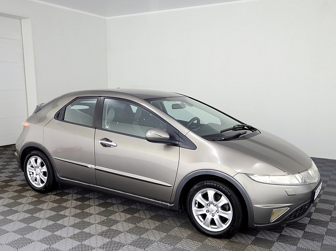 Honda Civic Elegance 1.8 103kW Таллин - изображение 1