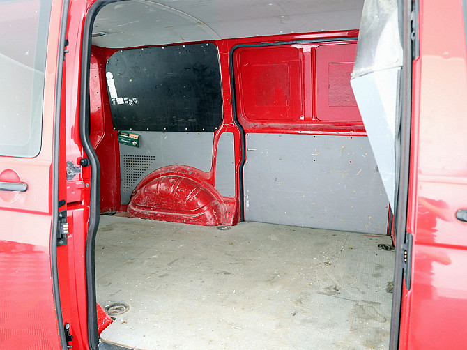 Volkswagen Transporter Comfortline 1.9 TDI 75kW Tallina - foto 7