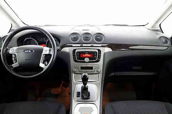 Ford Galaxy Ghia ATM 2.0 TDCi 96kW Tallina