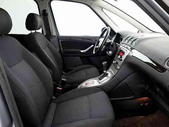Ford Galaxy Ghia ATM 2.0 TDCi 96kW Tallina