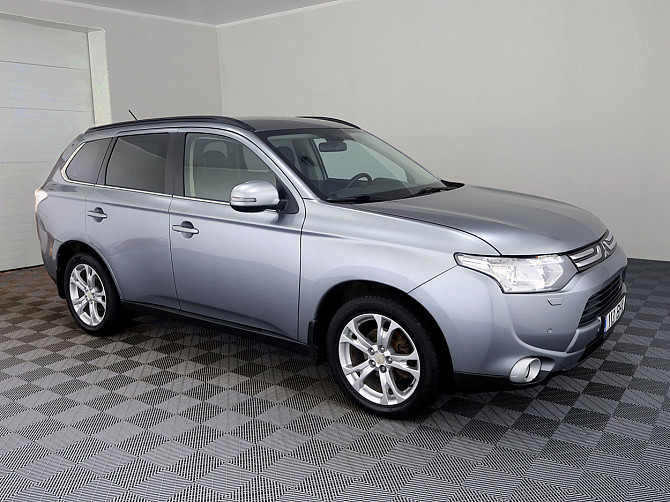 Mitsubishi Outlander Luxury ATM 2.0 110kW Tallina - foto 1