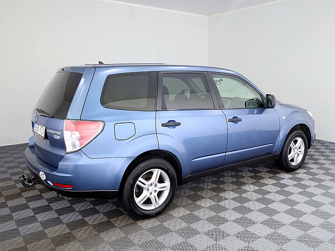 Subaru Forester Comfort AWD 2.0 TD 108kW Tallina - foto 3