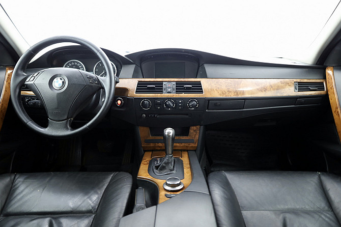 BMW 525 Executive ATM 2.5 D 120kW Tallina - foto 5