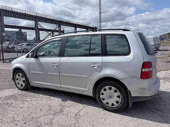 Volkswagen Touran Comfortline ATM 1.9 TDI 77kW Tallina