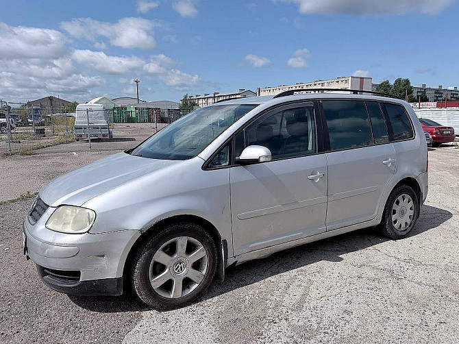 Volkswagen Touran Comfortline ATM 1.9 TDI 77kW Tallina - foto 2