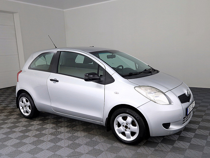 Toyota Yaris Linea Sol A-C 1.3 64kW Tallina - foto 1