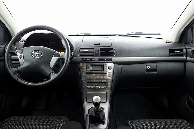 Toyota Avensis Linea Sol Facelift 2.2 D-CAT 130kW Tallina - foto 5
