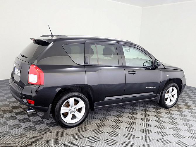 Jeep Compass Comfort Facelift ATM 2.4 125kW Tallina - foto 3
