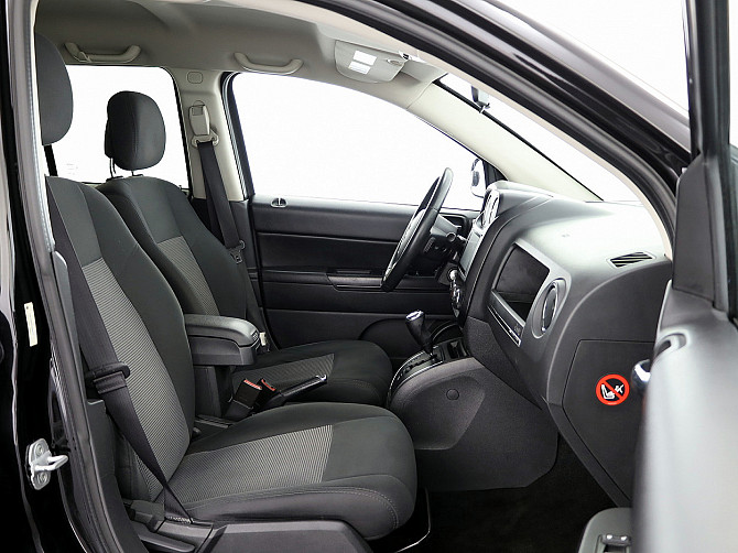 Jeep Compass Comfort Facelift ATM 2.4 125kW Tallina - foto 6