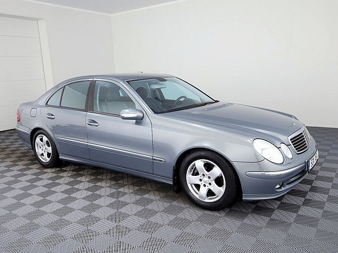 Mercedes-Benz E 200 Avantgarde ATM 1.8 Kompressor 120kW Tallina - foto 1