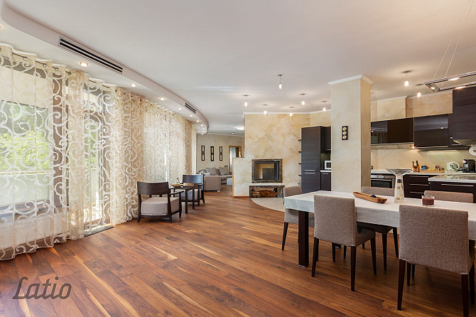 Ilgtermiņa  īrei tiek piedāvāts pilnībā mēbelēts dzīvoklis jaunajā projektā, Bulduros, Jūrmala - foto 1