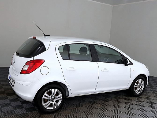 Opel Corsa Facelift 1.2 63kW Tallina - foto 3