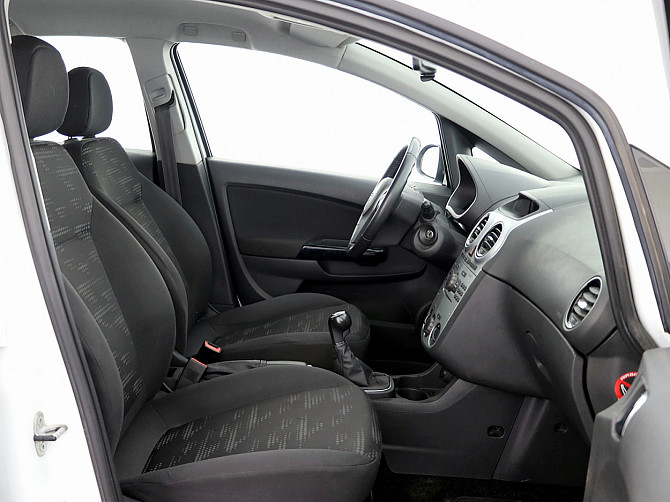 Opel Corsa Facelift 1.2 63kW Tallina - foto 6