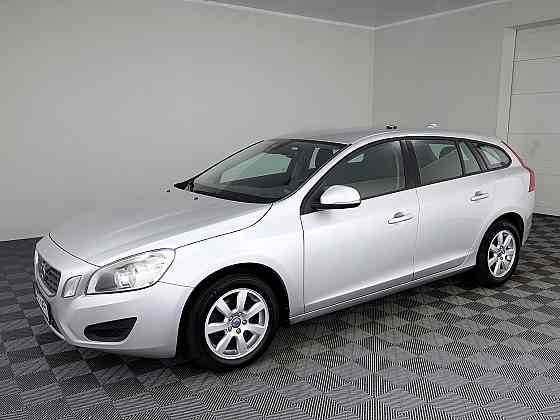 Volvo V60 Momentum 1.6 D4 84kW Tallina