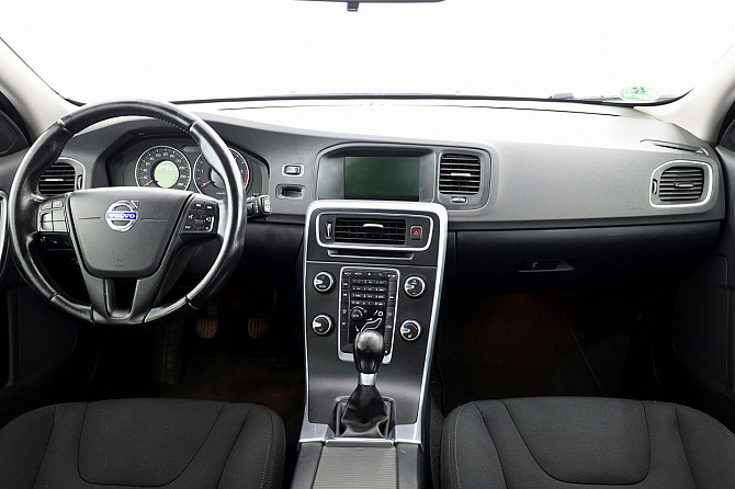 Volvo V60 Momentum 1.6 D4 84kW Tallina - foto 5