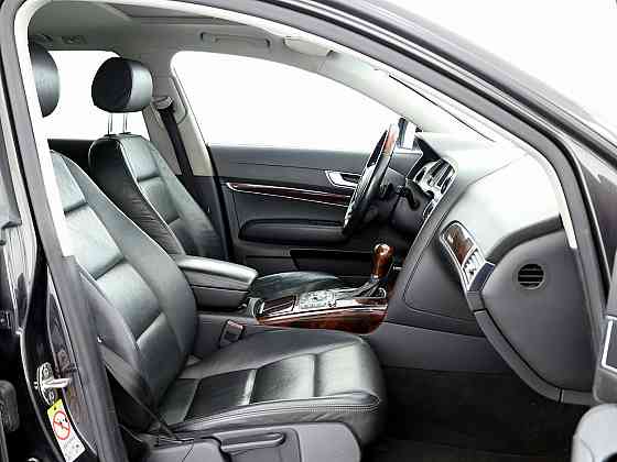 Audi A6 allroad Comfortline Quattro ATM 3.0 TDI 171kW Tallina