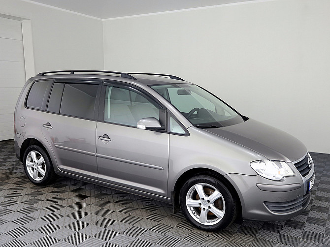 Volkswagen Touran Comfortline Facelift 1.9 TDI 77kW Tallina - foto 1