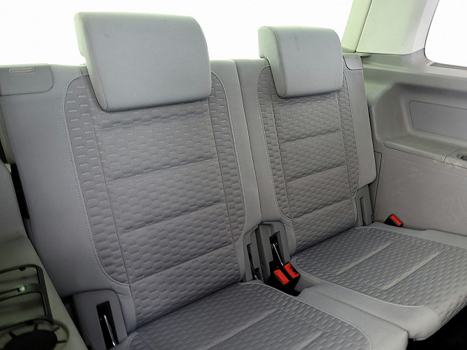 Volkswagen Touran Comfortline Facelift 1.9 TDI 77kW Tallina - foto 8