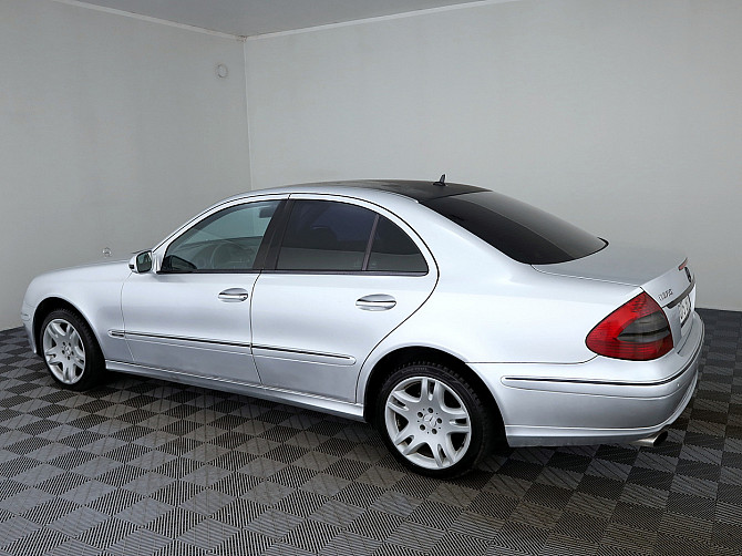 Mercedes-Benz E 320 Avantgarde Facelift ATM 3.0 CDI 165kW Tallina - foto 4