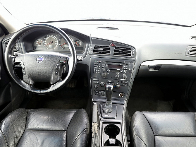 Volvo V70 Summum ATM 2.4 D5 120kW Tallina - foto 5