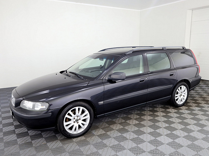 Volvo V70 Summum ATM 2.4 D5 120kW Tallina - foto 2
