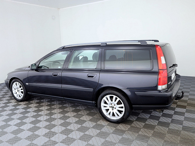 Volvo V70 Summum ATM 2.4 D5 120kW Tallina - foto 4