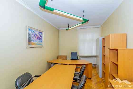 Lieliska investīciju iespēja Rīgas sirdī – 132.3 m² biroja telpas par īpaši pievilcīgu cenu! Tiek... Rīga