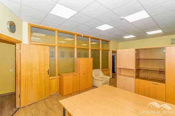 Lieliska investīciju iespēja Rīgas sirdī – 132.3 m² biroja telpas par īpaši pievilcīgu cenu! Tiek... Rīga