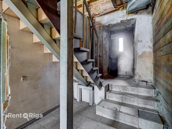 Daudzfunkcionāla ēka nomai  Lūbanas iela 152, Rīga  Nomai tiek piedāvāta pilna divstāvu ēka Rīga - foto 6