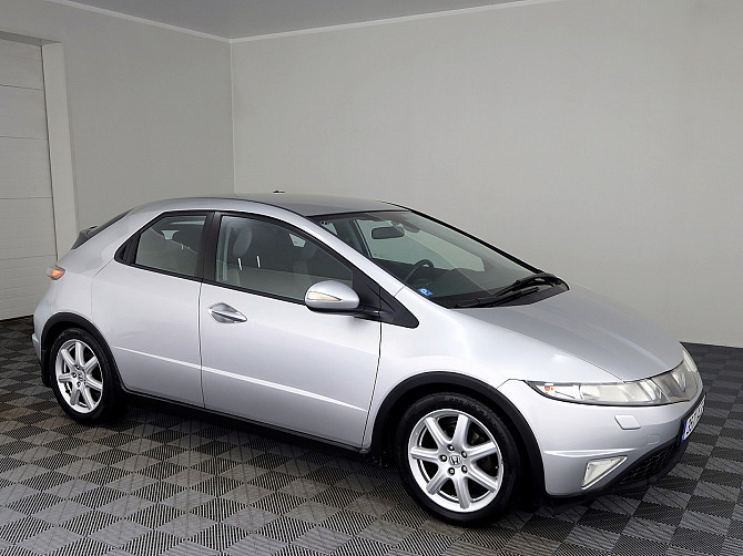 Honda Civic Elegance ATM 1.8 103kW Tallina - foto 1