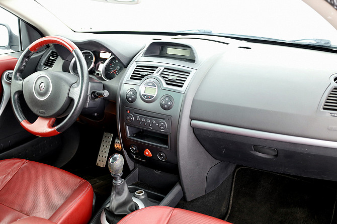 Renault Megane Cabrio Luxury 1.9 dCi 96kW Таллин - изображение 7