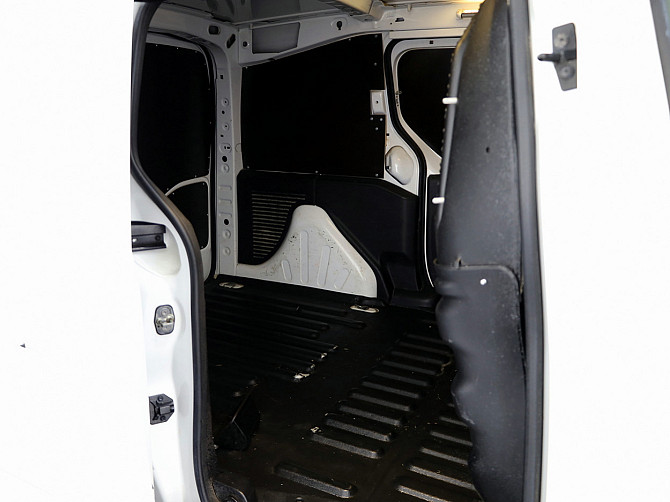 Peugeot Partner Van ATM 1.6 HDi 73kW Таллин - изображение 7