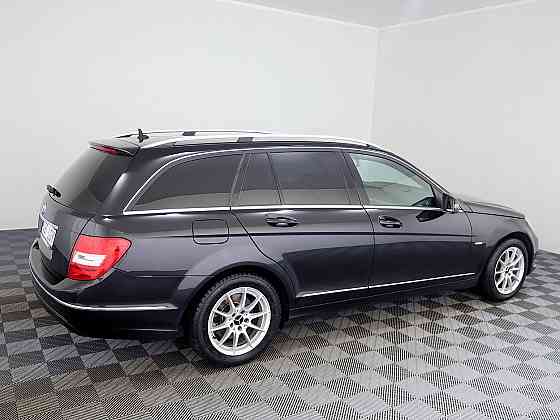 Mercedes-Benz C 220 Avantgarde Facelift ATM 2.1 CDI 125kW Таллин