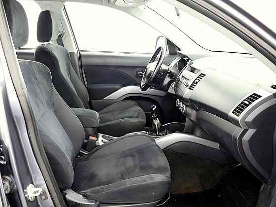 Mitsubishi Outlander Comfort 4x4 2.0 Di-D 103kW Таллин