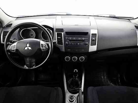 Mitsubishi Outlander Comfort 4x4 2.0 Di-D 103kW Таллин