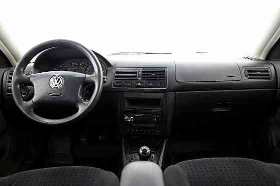 Volkswagen Golf Comfortline 1.4 55kW Таллин